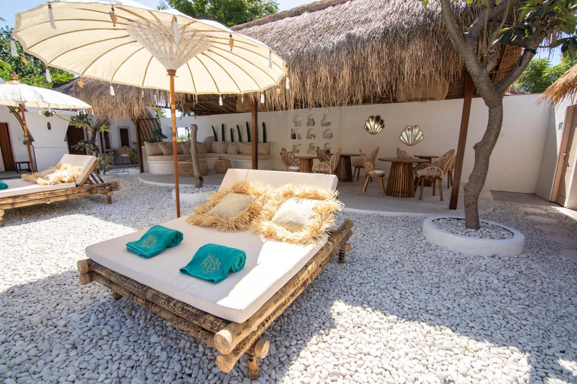 Hotel Isla De Agua à Gili Air Extérieur photo